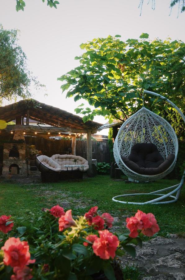 Sadyba Pochayiv Villa Pochaiv Ngoại thất bức ảnh